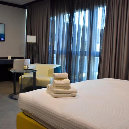 Tibet Hotel Am Airport Duesseldorf-Ратинген Экстерьер фото