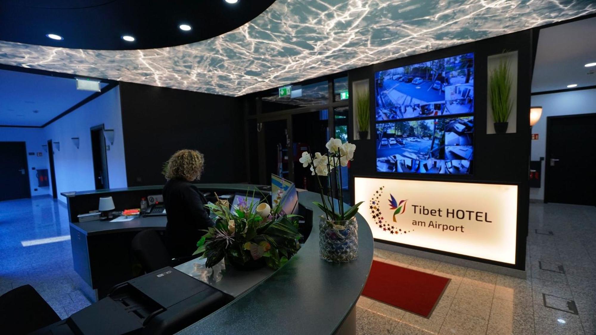 Tibet Hotel Am Airport Duesseldorf-Ратинген Экстерьер фото